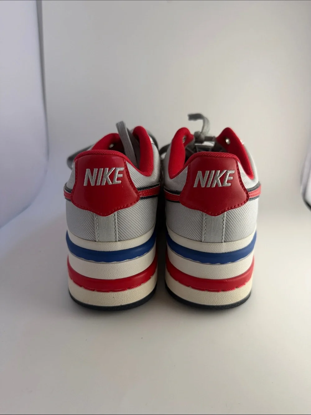 Nike Womens Vandal 2k Sneakers Platform size 7.5